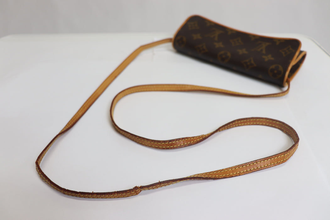 Louis Vuitton Monogram Pochette Twin PM M51854 Shoulder Bag From JP 011 6388314 - World Quickdo