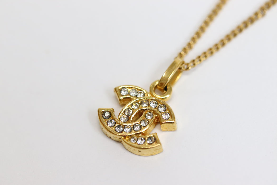 Chanel CC Rhinestone Necklace Gold Tone From Japan 272 6420418 - World Quickdo