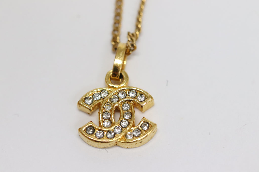 Chanel CC Rhinestone Necklace Gold Tone From Japan 272 6420418 - World Quickdo
