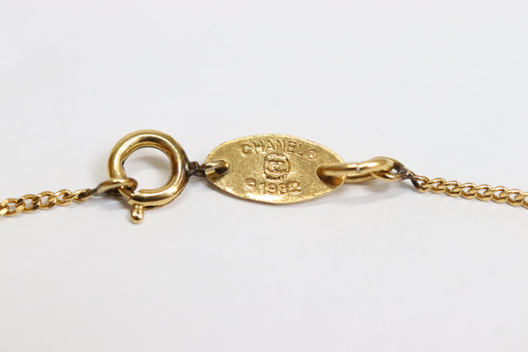Chanel CC Rhinestone Necklace Gold Tone From Japan 272 6420418 - World Quickdo