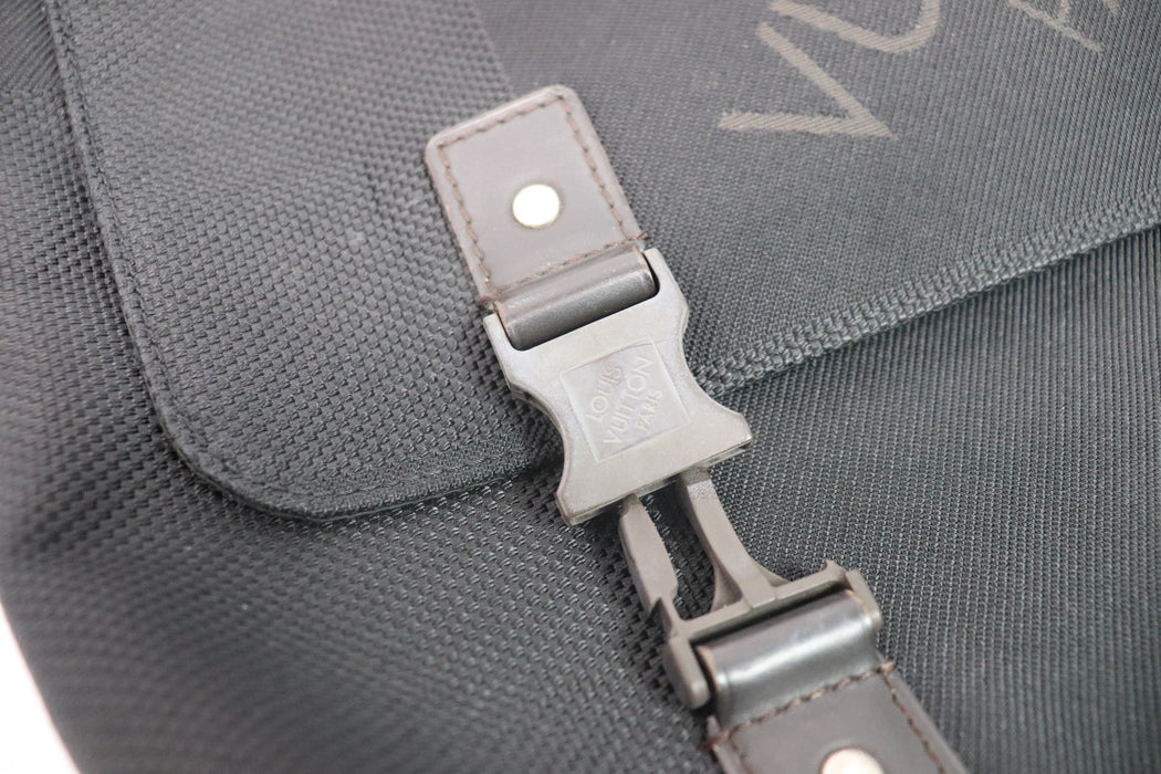 Louis Vuitton Bag Set of 3 M30752 M93079 M30182 From Japan 011 6372440 - World Quickdo