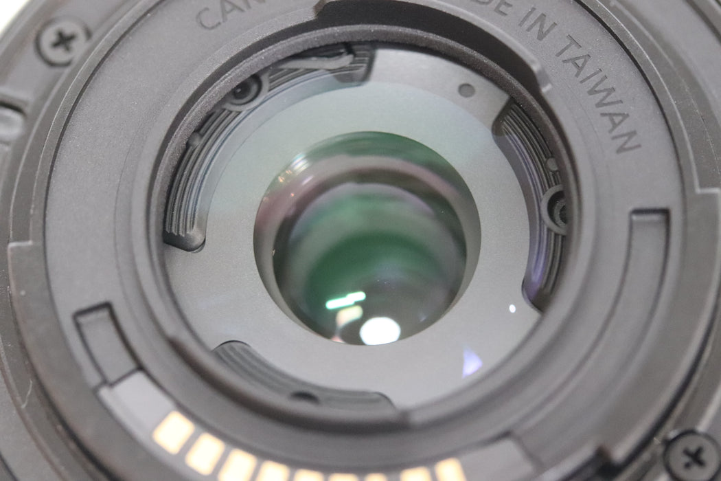 [Excellent] Canon EOS M200 Limited Gold 24.1MP 15-45mm f/3.5-6.3 285 6422167