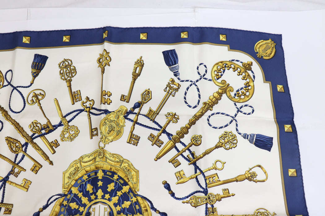 Hermes Carre 90 Silk Scarf "LES CLES "From Japan 218 6422510 - World Quickdo