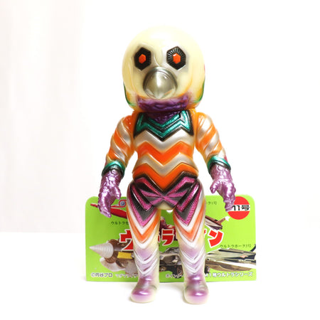 M1 Go Guts Alien GID Ukawa Kaoru Specified Design Soft Vinyl Figure 272 6423710 - World Quickdo