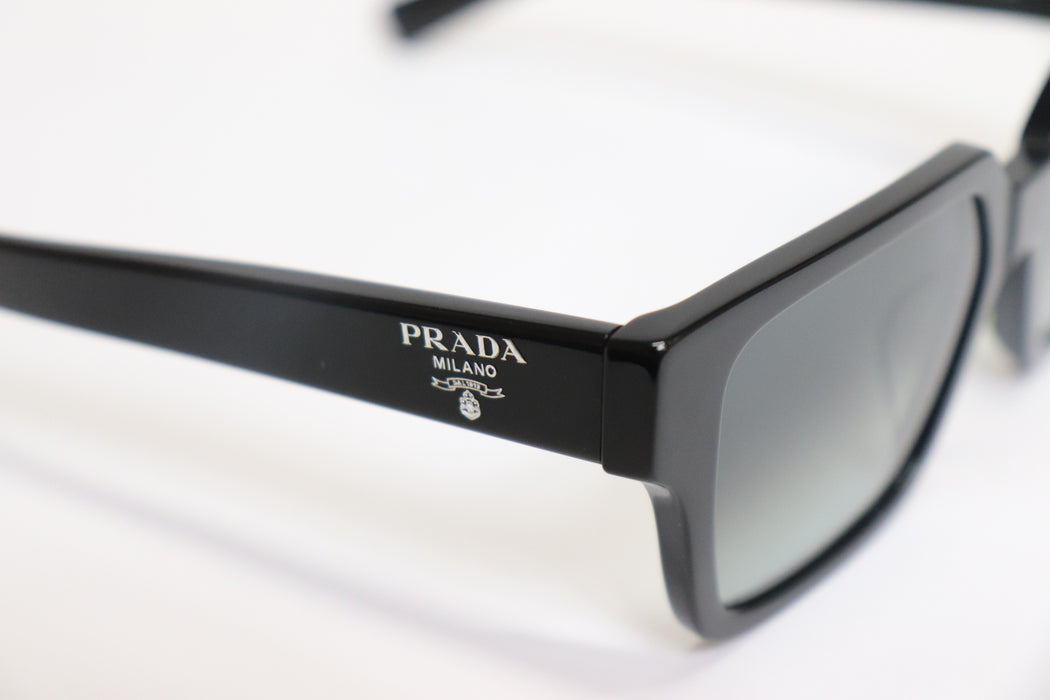 Prada Black Frame Sunglasses SPR03Z-F 55 17-140 With Case From JPN 272 6429402
