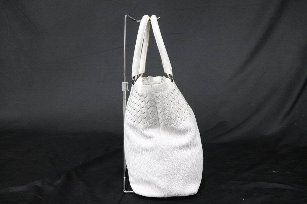 BOTTEGA VENETA Intrecciato Tote Handbag 173185 leather White 272 6429404