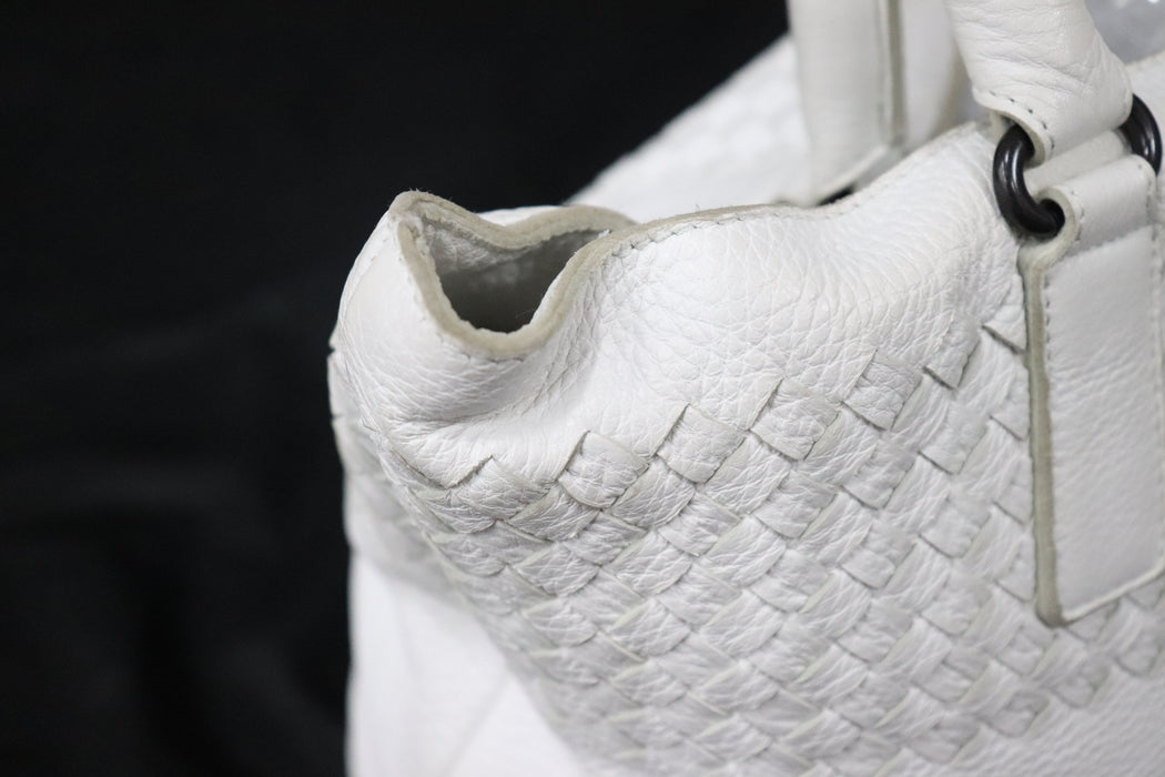 BOTTEGA VENETA Intrecciato Tote Handbag 173185 leather White 272 6429404