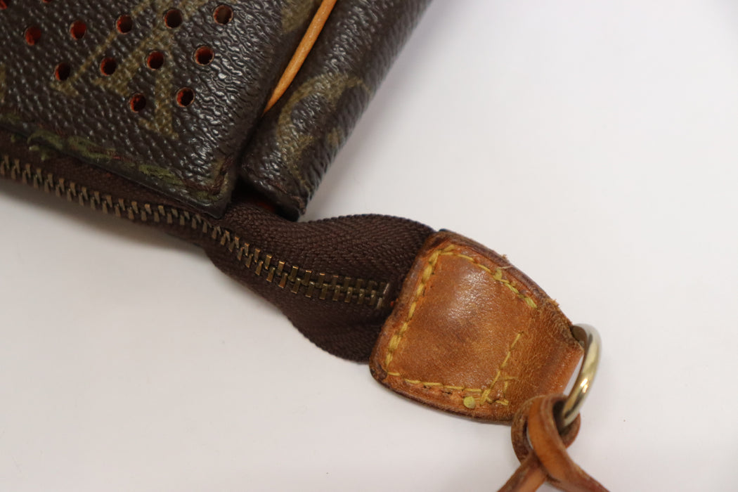 Louis Vuitton Monogram Perfo Pochette Accessoires M95185 From Japan 272 6434359 - World Quickdo