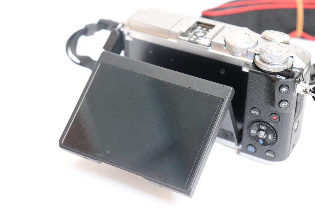 [VG] Canon EOS M6 Double Zoom EVF Kit From Japan 081 6413732 - World Quickdo